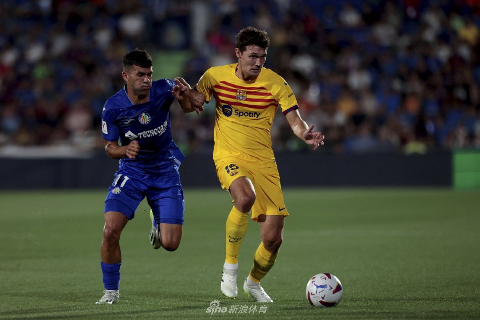 平联赛中打 平联赛中打