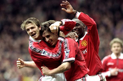 工作人员薪 工作人员薪