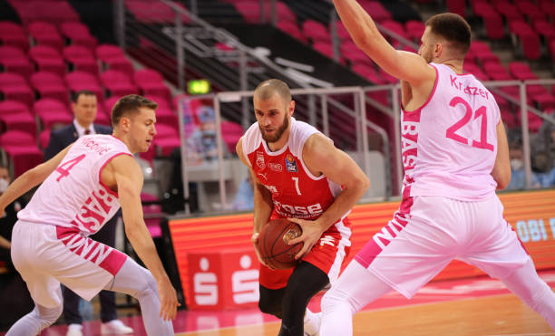 的关键关口 的关键关口