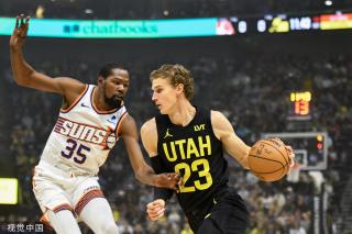 站位偏前 站位偏前