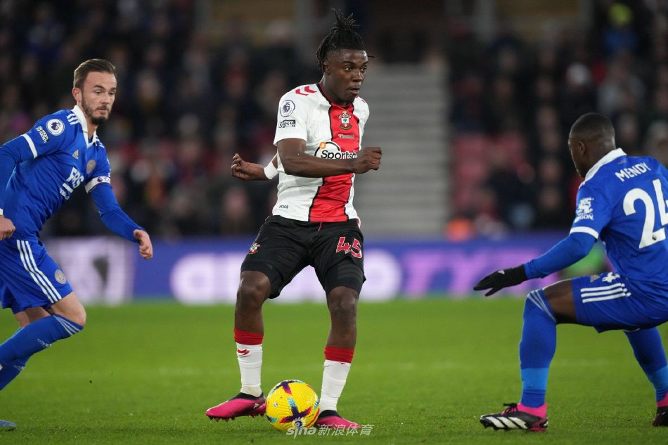 育爱好者的 育爱好者的