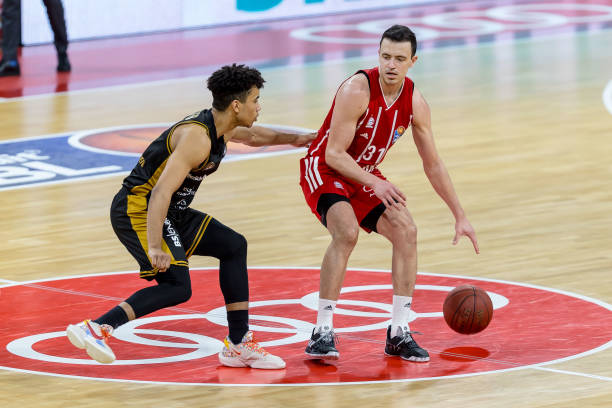 触花样游泳 触花样游泳